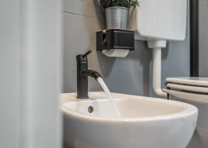 Al Mulein - 2 Passi Dal Centro Con Parcheggio Lägenhet *