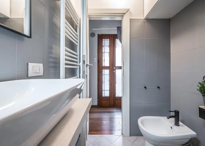 Lägenhet Al Mulein - 2 Passi Dal Centro Con Parcheggio Modena