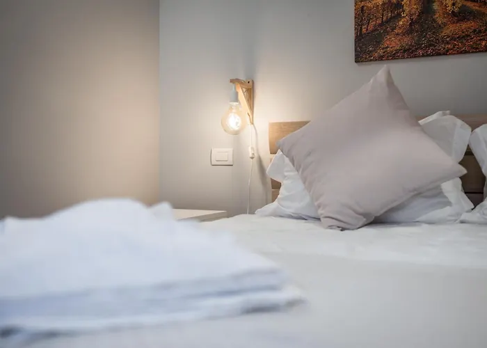 Al Mulein - 2 Passi Dal Centro Con Parcheggio Lägenhet