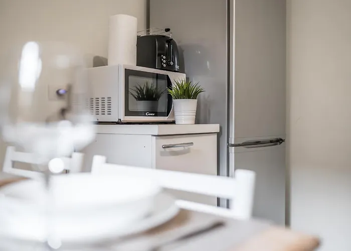 Al Mulein - 2 Passi Dal Centro Con Parcheggio Lägenhet *