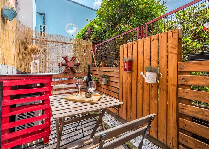 Al Mulein - 2 Passi Dal Centro Con Parcheggio Lägenhet Modena